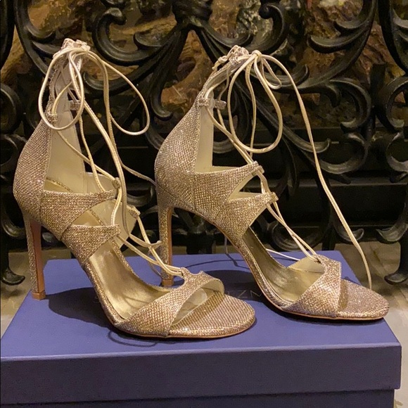 Stuart Weitzman Shoes - Stuart Weitzman Brand New! Never worn! 5.5M